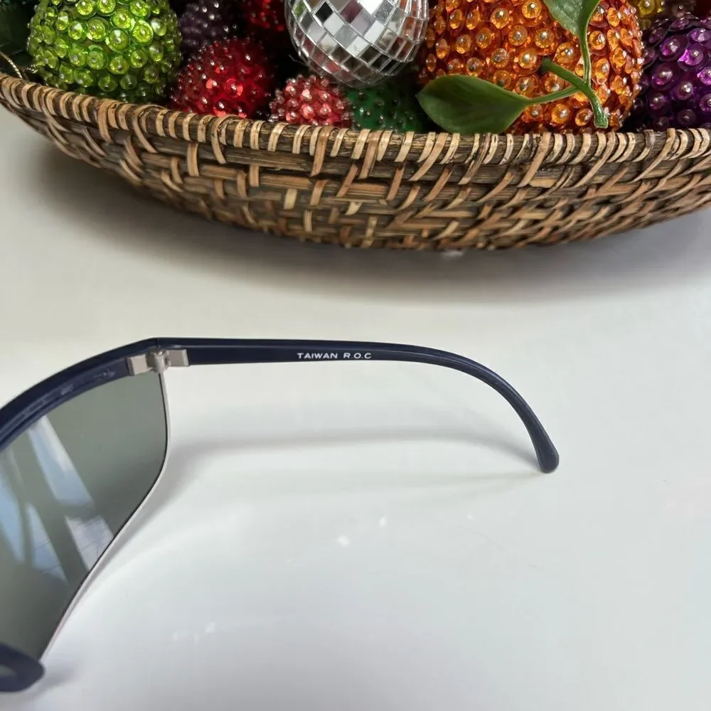 True Vintage Deadstock 1980s Sporty Polarized Windsheild Aviator Glasses Pair 2